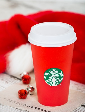 Reactions to the Red Starbucks Coffee Cup Choice (This Season’s Controversy)